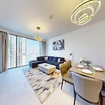 Primestay - 2Br With Canal View In Creek Harbour