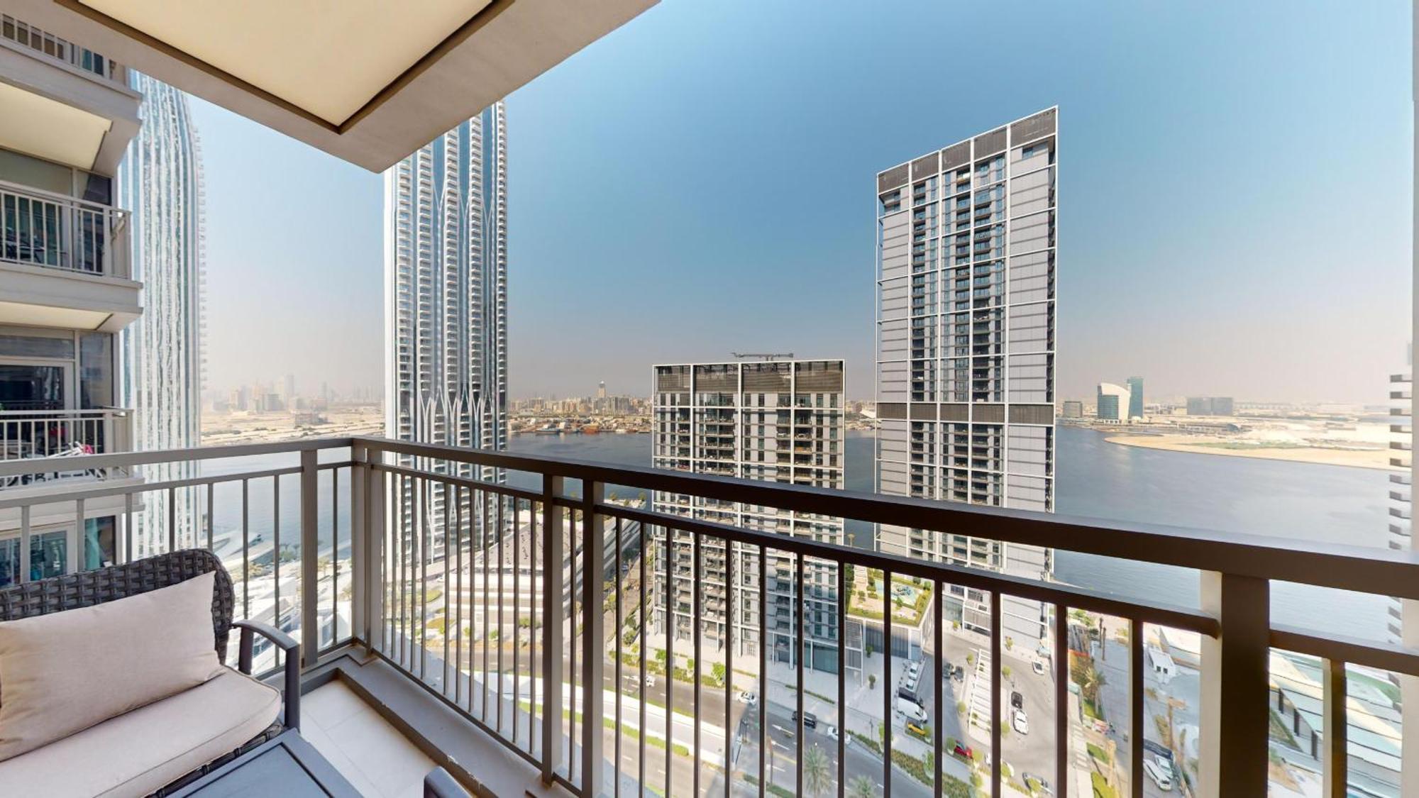 Primestay - 2br With Canal View In Creek Harbour *